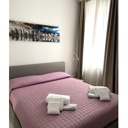 Delizioso Appartamento In Villa Al Mare Pesaro Exterior foto