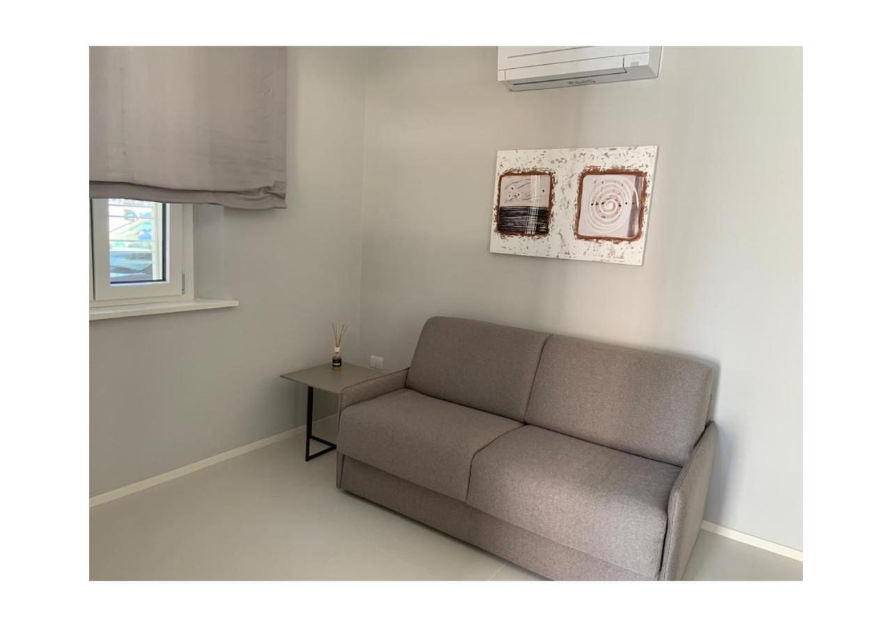 Delizioso Appartamento In Villa Al Mare Pesaro Exterior foto