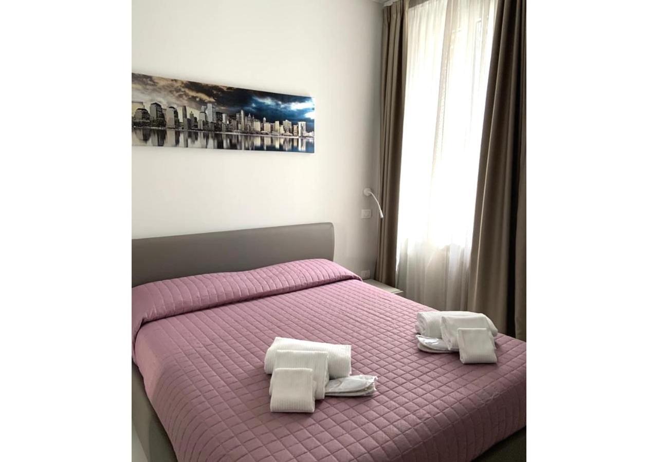 Delizioso Appartamento In Villa Al Mare Pesaro Exterior foto